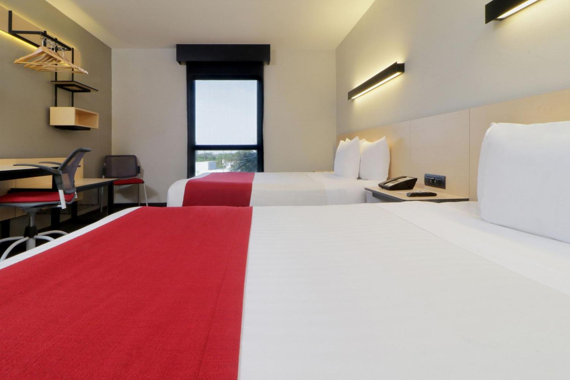 City Express By Marriott סיודד ויקטוריה מראה חיצוני תמונה